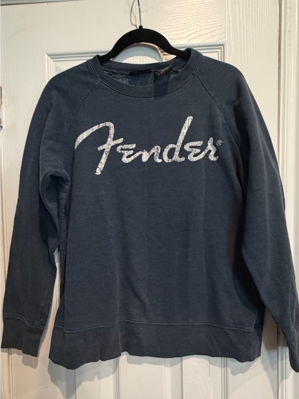 Fender Black and Cream Logo Pullover
